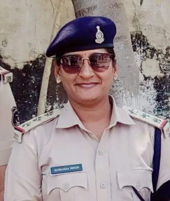 90 बरस बाद पहली बार रामानुजगंज थाने में महिला थाना प्रभारी ने किया पदभार ग्रहण