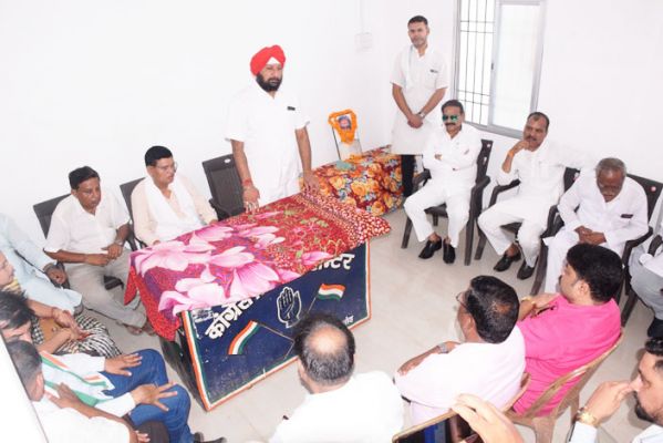 पुण्यतिथि पर याद किए गए पूर्व केंद्रीय मंत्री विद्याचरण