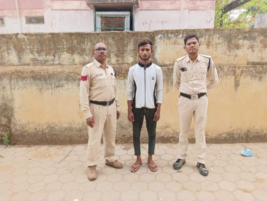 नाबालिग से रेप, आरोपी दिल्ली में पकड़ाया