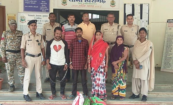 ढाई किलो गांजा के साथ 4 आरोपी पकड़ाए