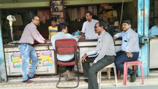 दुकानों में काम करते मिले 4 बाल मजदूर