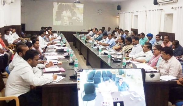 अवैध रेत उत्खनन की निगरानी बढ़ाई जाए, तुरंत हो कार्रवाई