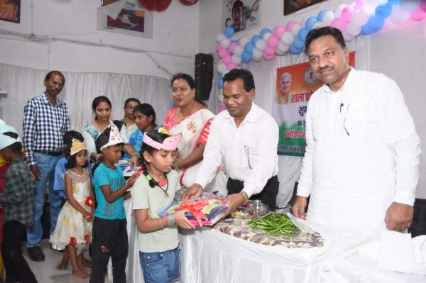 शाला प्रवेशोत्सव: 153 बालवाड़ी में दिलाया 994 बच्चों को प्रवेश