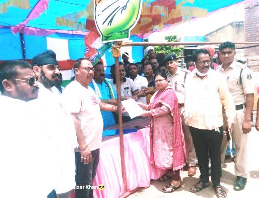 कांग्रेस का धरना-प्रदर्शन