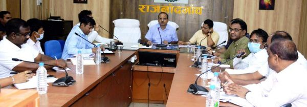 टीकाकरण की रफ्तार बढ़ाने की जरूरत-कलेक्टर