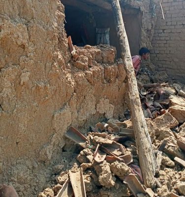 मिट्टी की दीवार गिरने से कॉलेज छात्रा की मौत