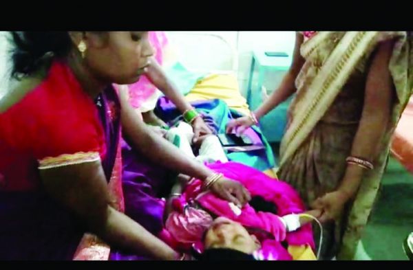 गाज से मासूम घायल