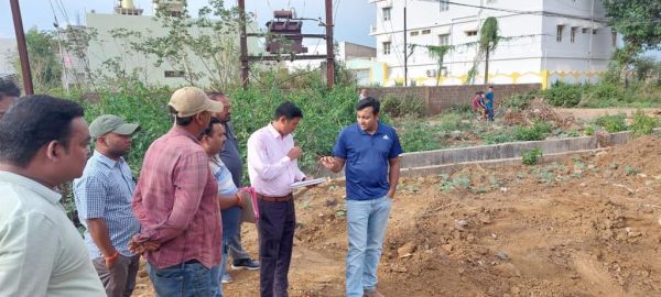 तालाब के विकास कार्य की समिति करेगी जांच