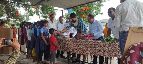 प्रतापगढ़ में शाला प्रवेश उत्सव