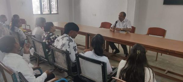 योग दिवस आज, कन्या स्कूल में जिला स्तरीय कार्यक्रम