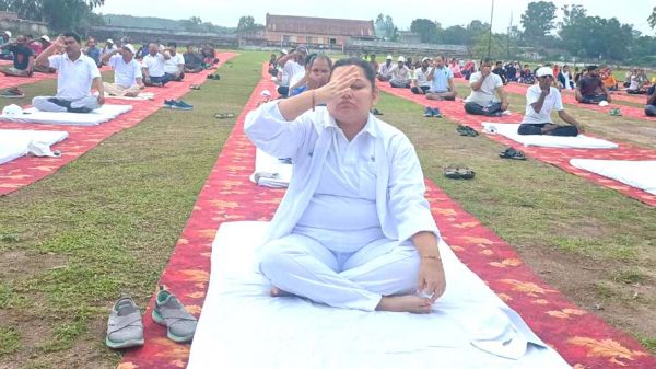 योग शारीरिक, मानसिक और आध्यात्मिक ऊर्जा को बढ़ाता है- महापौर