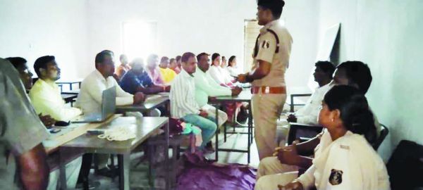 टीआई ने बताए साइबर ठगी  से बचने के तरीके