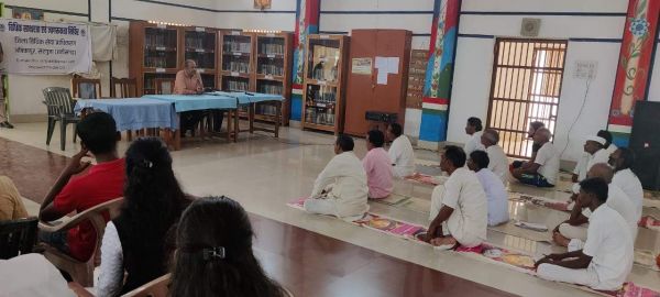 केन्द्रीय जेल में विधिक सेवा शिविर