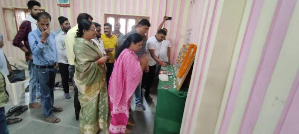 डॉ. श्यामा प्रसाद मुखर्जी को किया याद, दी श्रद्धांजलि