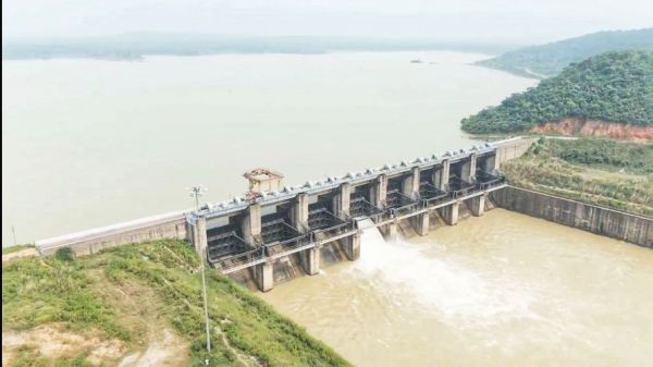 दस सालों से अधूरा है केलो डैम, किसानों को नहीं मिल रहा लाभ