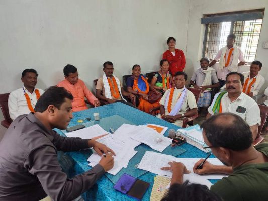लघु वनोपज सहकारी संघ मर्यादित दक्षिण कोंडागांव के अध्यक्ष बने धनसु राम