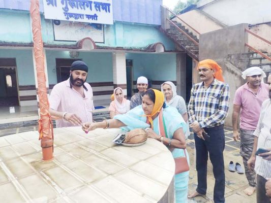 सिहावा विधायक ने किया गुरुद्वारा भवन निर्माण के लिए भूमिपूजन