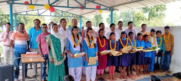 हाई स्कूल व मा. शाला दलधोवा में संयुक्त रूप से शाला प्रवेश उत्सव