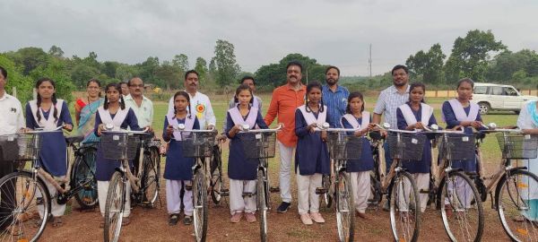 राज्य सरकार शिक्षा के क्षेत्र में क्रांतिकारी बदलाव ला रही है - रेखचंद