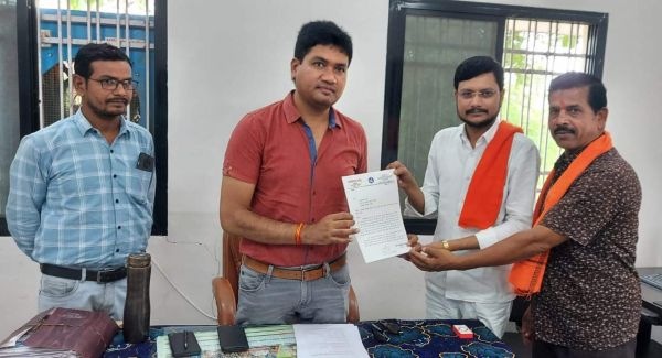 अघोषित बिजली कटौती से नाराजगी