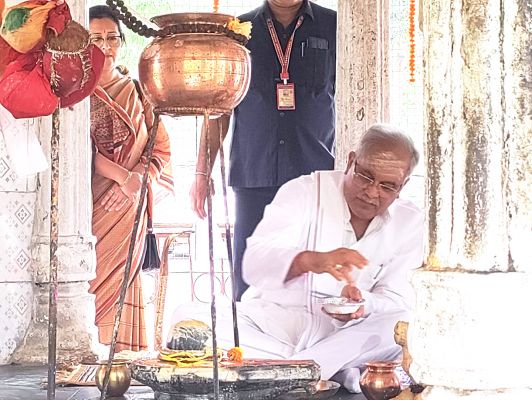भेंट मुलाकात का दूसरा दिन शिव की पूजा से