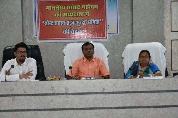 स्वास्थ्य, शिक्षा, यातायात पर चर्चा, जनप्रतिनिधियों ने दिए सुझाव