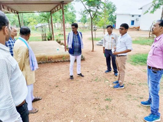 अफसरों ने किया गौठान का निरीक्षण