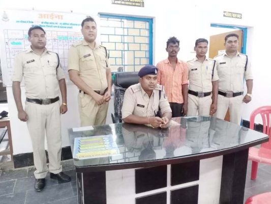 बुजुर्ग पिता से मामूली विवाद, बेटे ने कर दी हत्या, गिरफ्तार