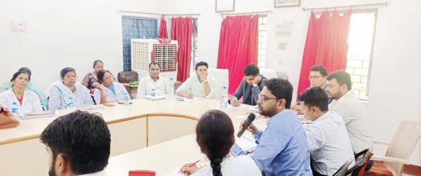 अभियान चलाकर हितग्राहियों का जाति प्रमाण पत्र, वन अधिकार पत्र, आयुष्मान कार्ड बनाने निर्देश