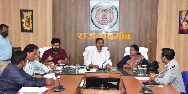 मेयर-अपर कलेक्टर की उपस्थिति में 2303 आवासों को मिली स्वीकृति