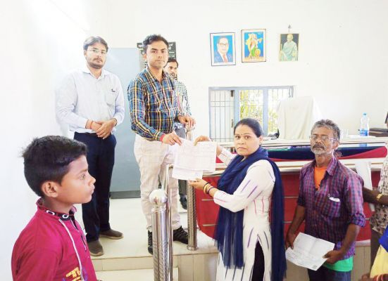 एसडीएम ने किया निरीक्षण, मौके पर ही किया आवेदनों का निराकरण