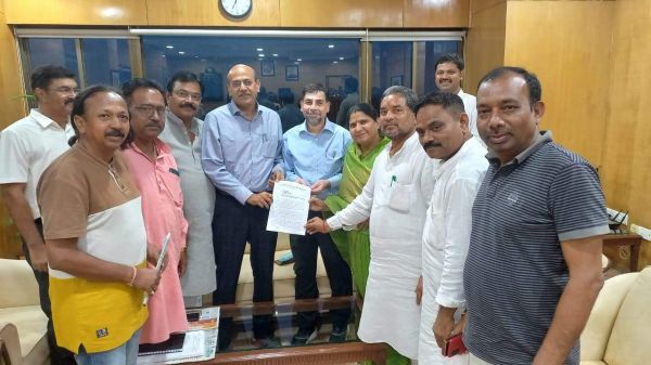 कोयला परिवहन के नाम पर छत्तीसगढ़ की अर्थव्यवस्था को बर्बाद न करे रेलवे