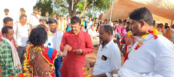 सिरमूड के माता मेला मंडई में शामिल हुए रेखचंद