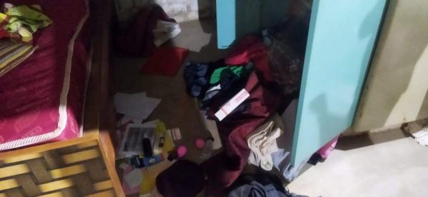 सूने मकान से नगदी व जेवर पार