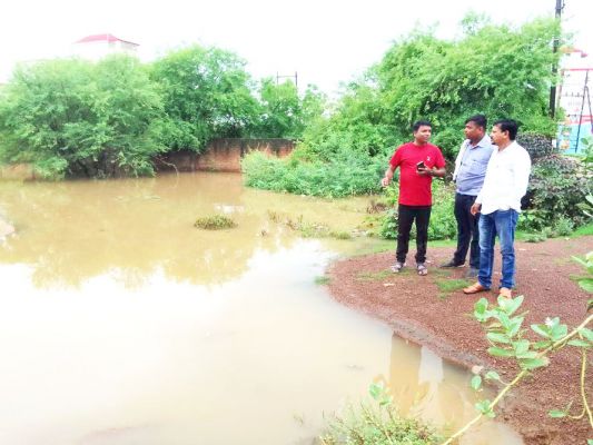 डूबते शहर के लिए महापौर-आयुक्त का ‘फोटो सेशन’ जिम्मेदार-किशुन