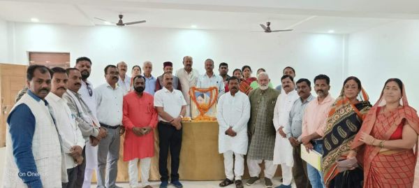 देवेंद्र कुमारी सिंहदेव को कांग्रेसियों ने दी श्रद्धांजलि