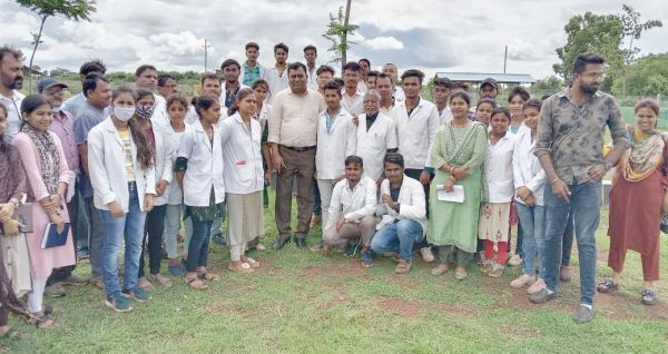 जिले के गौठानों को विकसित करने किए जाएंगे हरसंभव कार्य