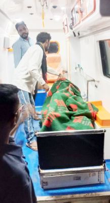 खाना को लेकर बढ़ा विवाद, पत्नी ने कुल्हाड़ी मारी पति को