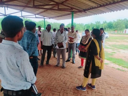 जिपं सीईओ ने किया गौठानों का निरीक्षण, कई कार्य कराने के निर्देश