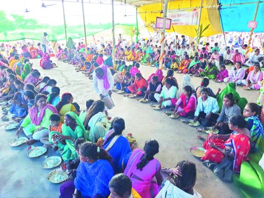 मोहारा आश्रम में धूमधाम से मनी गुरू पूर्णिमा
