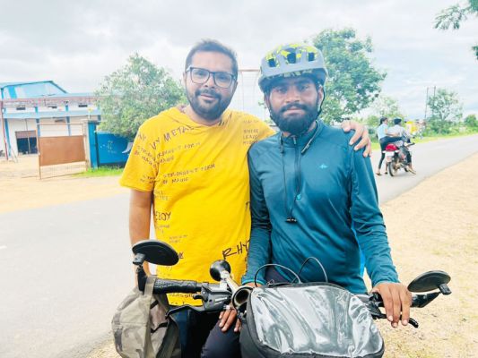 300 दिनों में सात राज्यों को देखा