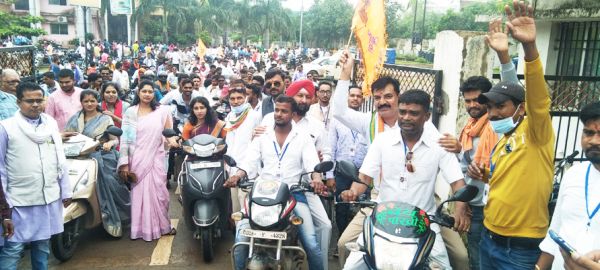 टाईल्स वर्कर वेलफेयर सोसाइटी ने निकाली बाइक रैली