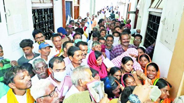 जनचौपाल : 229 में से 88 आवेदनों का निराकरण