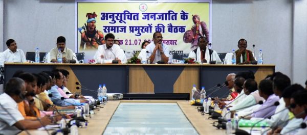सामाजिक प्रास्थिति प्रमाण पत्र बनाने तेजी लाएं