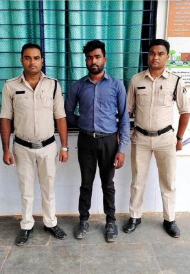  शादी का झांसा देकर 14 साल की लडक़ी से रेप, फाइनेंस कंपनी का कर्मचारी गिरफ्तार