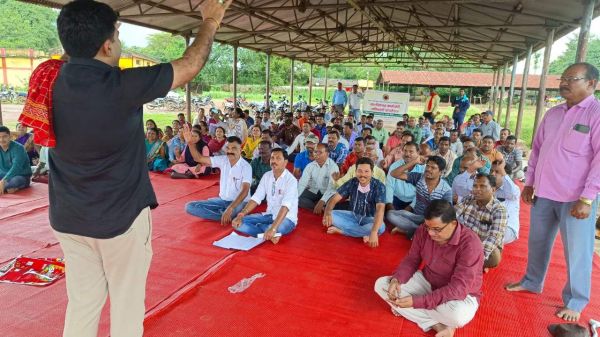 मांगों को लेकर कर्मियों की 5 दिनी हड़ताल शुरू