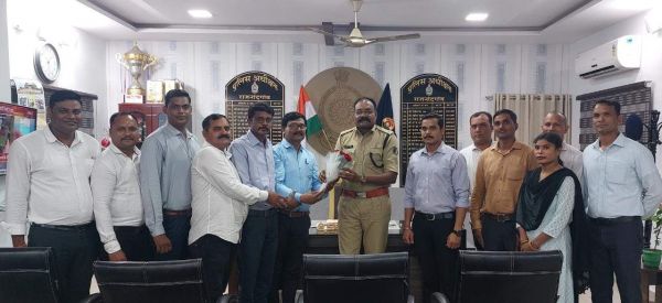 एसपी ने सायबर सेल टीम का बढ़ाया मनोबल