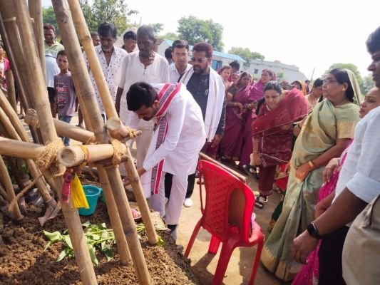 जिपं अध्यक्ष वर्मा ने सेमहराडी में मनाया हरेली पर्व