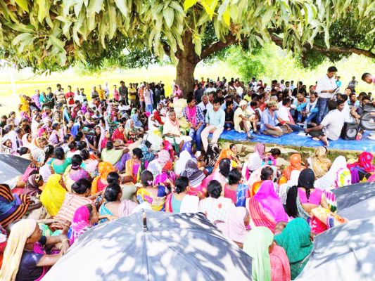 एक साल बाद फिर टांगरगांव स्टील प्लांट के विरोध में हजारों जुटे