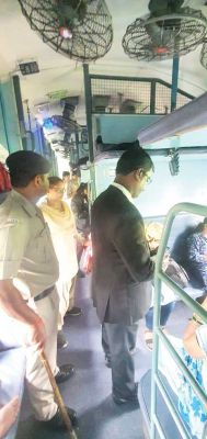 ट्रेनों में मजिस्ट्रेट चेकिंग, 96 लोगों से 46 हजार जुर्माना वसूला